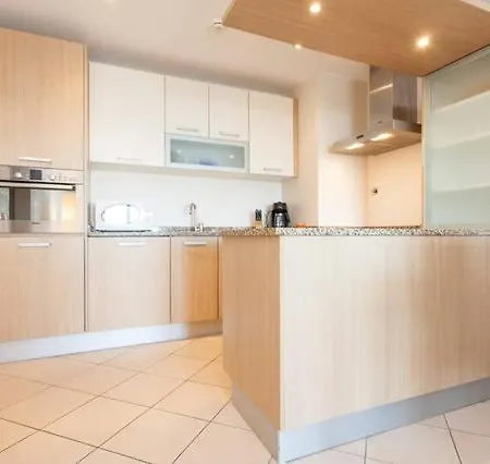 Casa Sol Wifi, Ac, Pool, Near Da Rocha 아파트